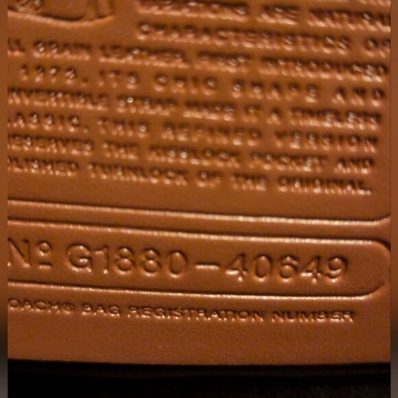 Coach Dinky Bag, Metallic Graphite Signature Leather EUC - Picture 3 of 16